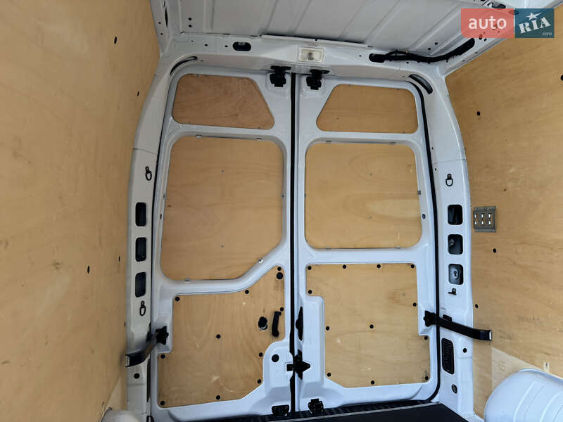 Вантажний фургон Renault Master 2019 в Дубні