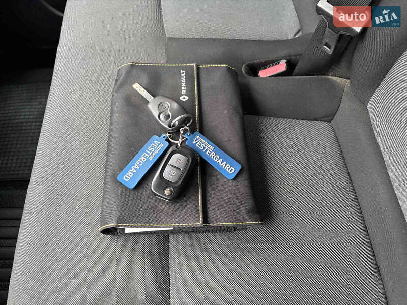 Вантажний фургон Renault Master 2018 в Калуші фото 16 Вантажний фургон Renault Master 2018 в Калуші