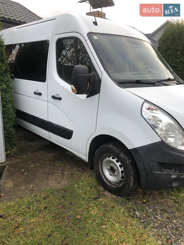 Мінівен Renault Master 2013 в Ланчині