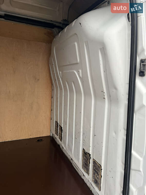 Вантажний фургон Renault Master 2012 в Черкасах фото 12 Вантажний фургон Renault Master 2012 в Черкасах