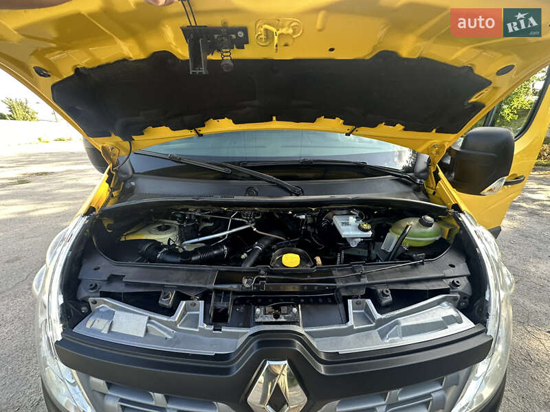 Евакуатор Renault Master 2018 в Житомирі фото 46 Евакуатор Renault Master 2018 в Житомирі