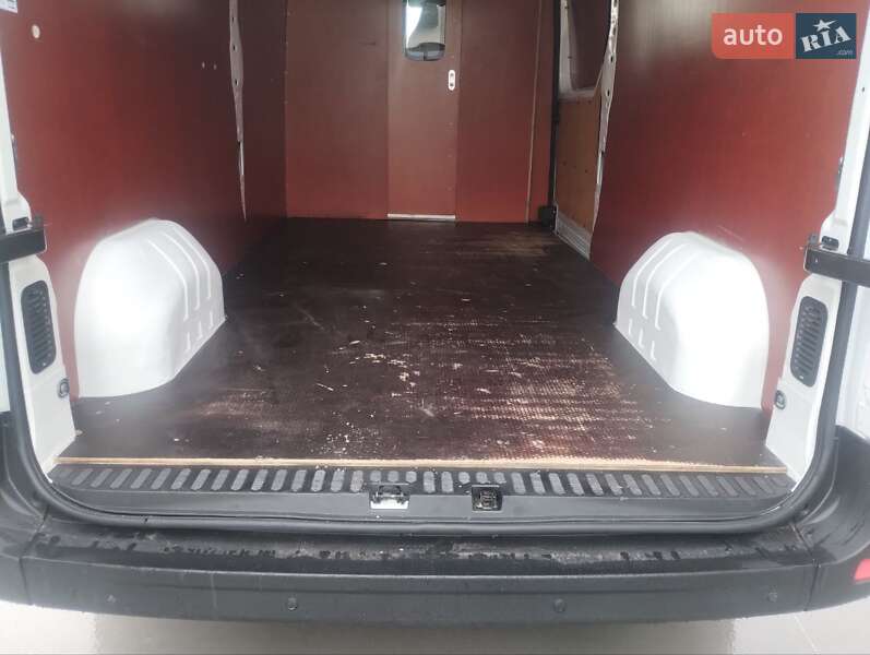 Вантажний фургон Renault Master 2018 в Дубні фото 25 Вантажний фургон Renault Master 2018 в Дубні