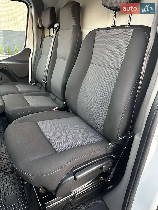 Грузовой фургон Renault Master 2021 в Дубно фото 34 Грузовой фургон Renault Master 2021 в Дубно