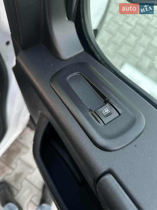 Грузовой фургон Renault Master 2021 в Дубно фото 48 Грузовой фургон Renault Master 2021 в Дубно