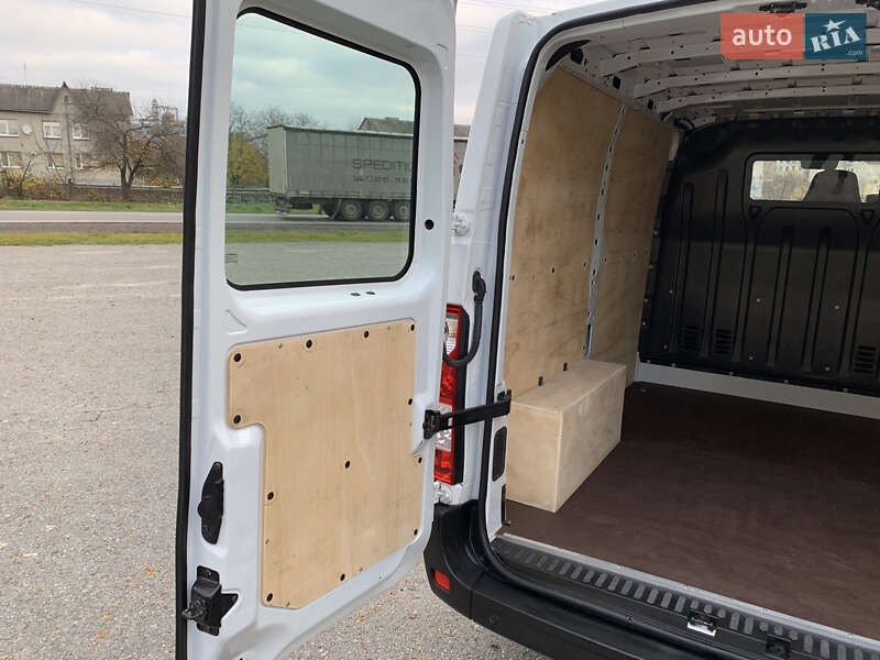 Мікроавтобус вантажний (до 3,5т) Renault Master 2021 в Дубні фото 24 Мікроавтобус вантажний (до 3,5т) Renault Master 2021 в Дубні