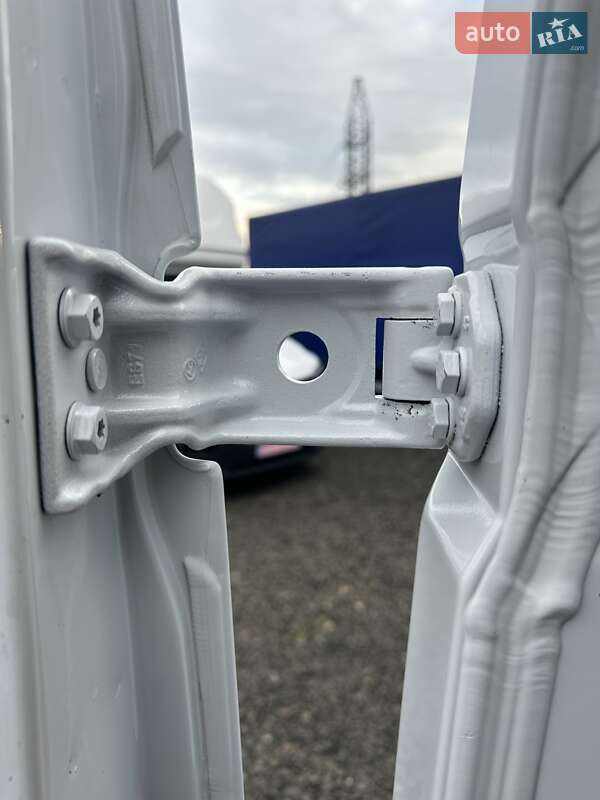 Вантажний фургон Renault Master 2022 в Ковелі