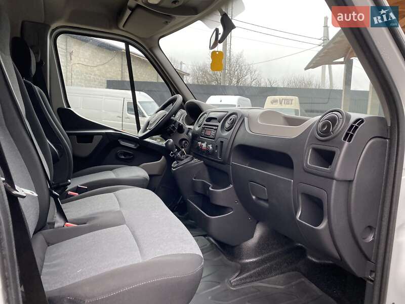 Вантажний фургон Renault Master 2018 в Хусті фото 35 Вантажний фургон Renault Master 2018 в Хусті