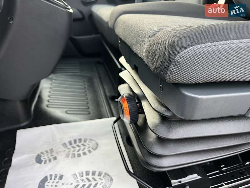 Вантажний фургон Renault Master 2021 в Дубні фото 44 Вантажний фургон Renault Master 2021 в Дубні