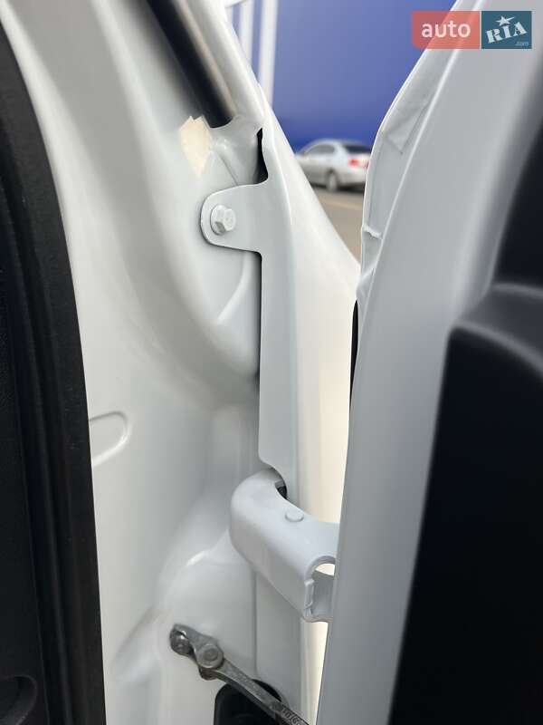 Вантажний фургон Renault Master 2021 в Дубні фото 59 Вантажний фургон Renault Master 2021 в Дубні