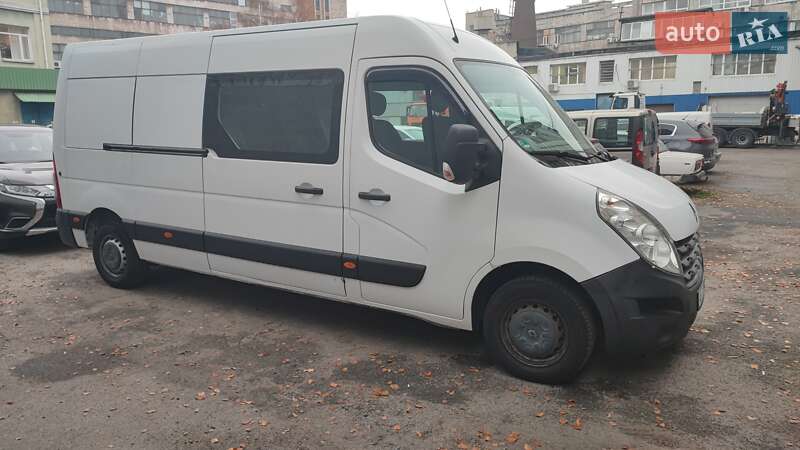 Вантажопасажирський фургон Renault Master 2012 в Дніпрі