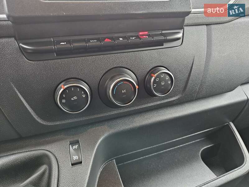 Мікроавтобус вантажний (до 3,5т) Renault Master 2021 в Бердичеві