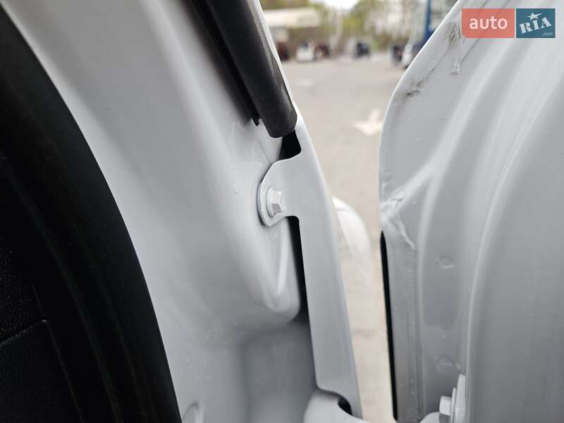 Мікроавтобус вантажний (до 3,5т) Renault Master 2021 в Бердичеві