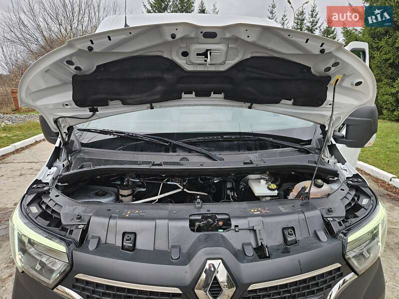 Мікроавтобус вантажний (до 3,5т) Renault Master 2021 в Бердичеві