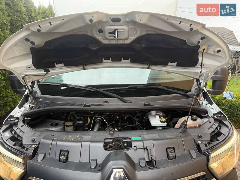 Тентованый Renault Master 2021 в Днепре