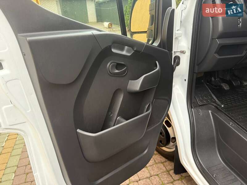 Тентованый Renault Master 2021 в Днепре