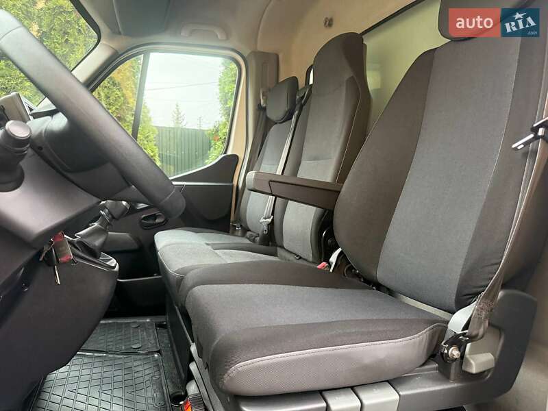 Тентованый Renault Master 2021 в Днепре