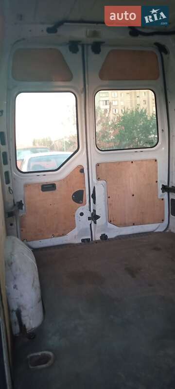 Грузопассажирский фургон Renault Master 2012 в Киеве