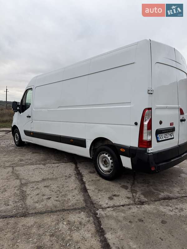 Грузовой фургон Renault Master 2015 в Червоному Донце