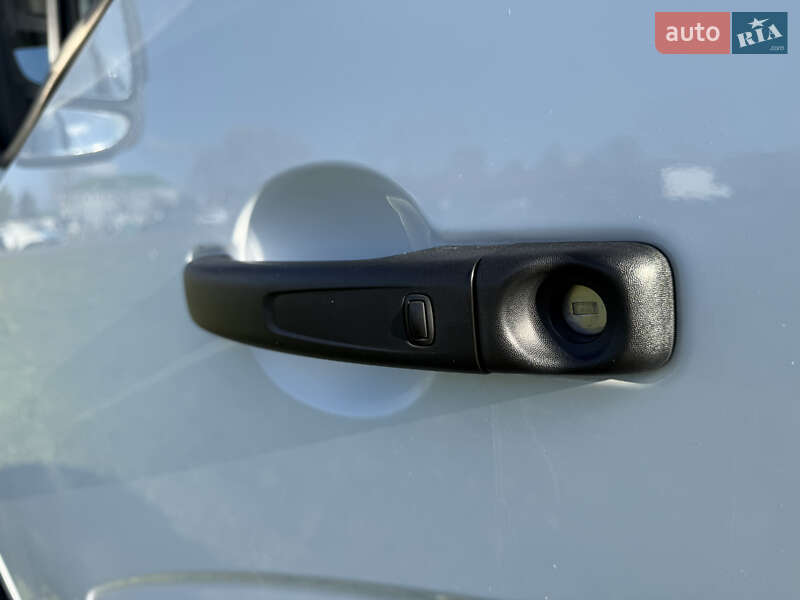 Грузовой фургон Renault Master 2017 в Луцке фото 53 Грузовой фургон Renault Master 2017 в Луцке