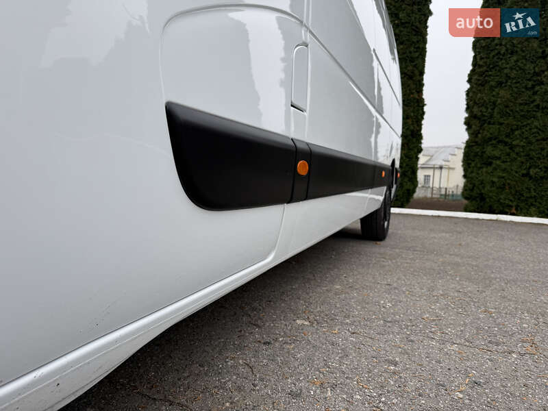 Грузовой фургон Renault Master 2023 в Дубно