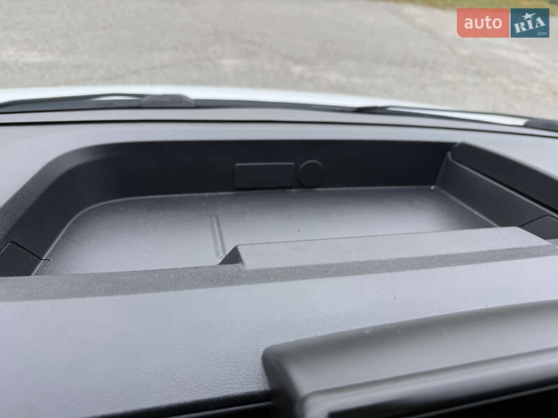 Грузовой фургон Renault Master 2023 в Дубно