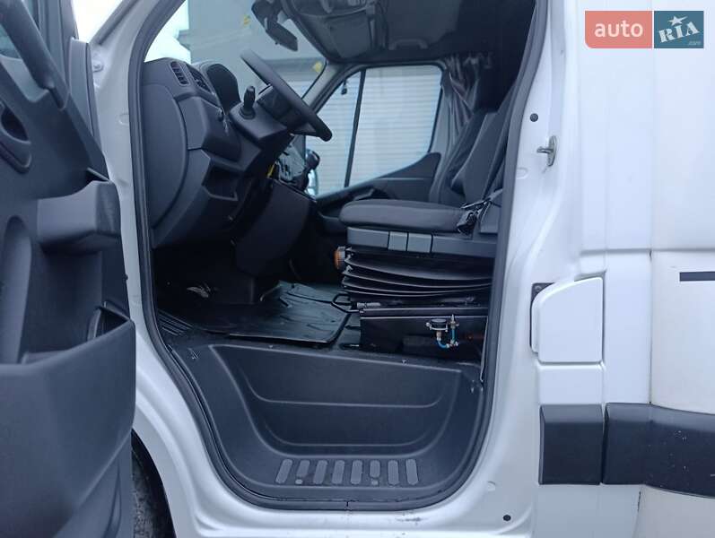 Борт Renault Master 2022 в Києві фото 38 Борт Renault Master 2022 в Києві