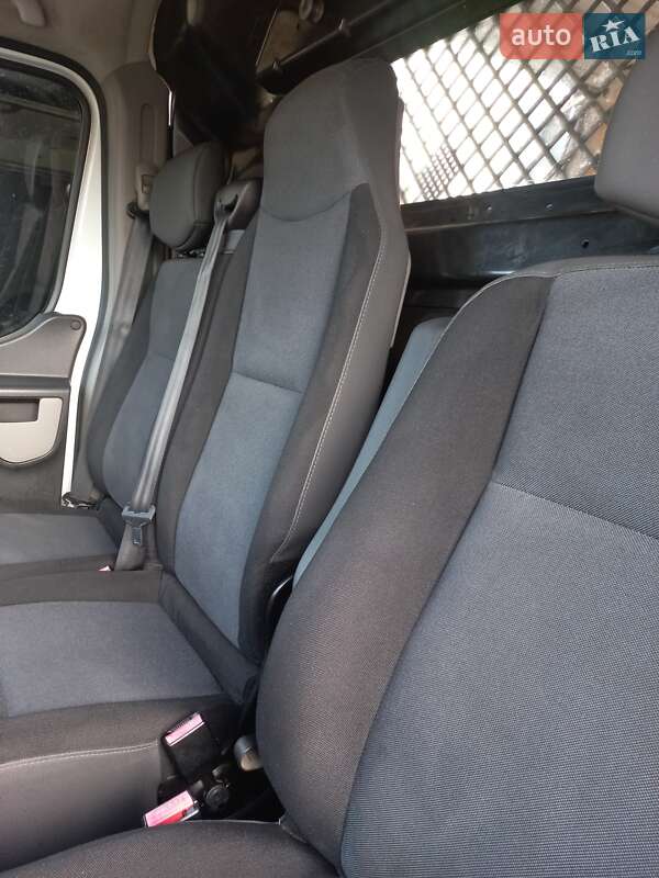 Грузовой фургон Renault Master 2016 в Харькове