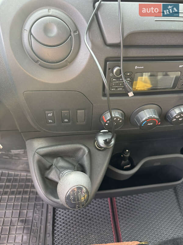 Платформа Renault Master 2018 в Киеве