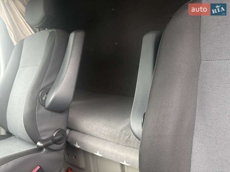 Тентований Renault Master 2018 в Нововолинську