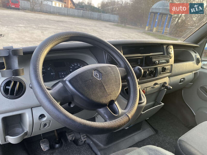 Інші вантажівки Renault Master 2005 в Обухові