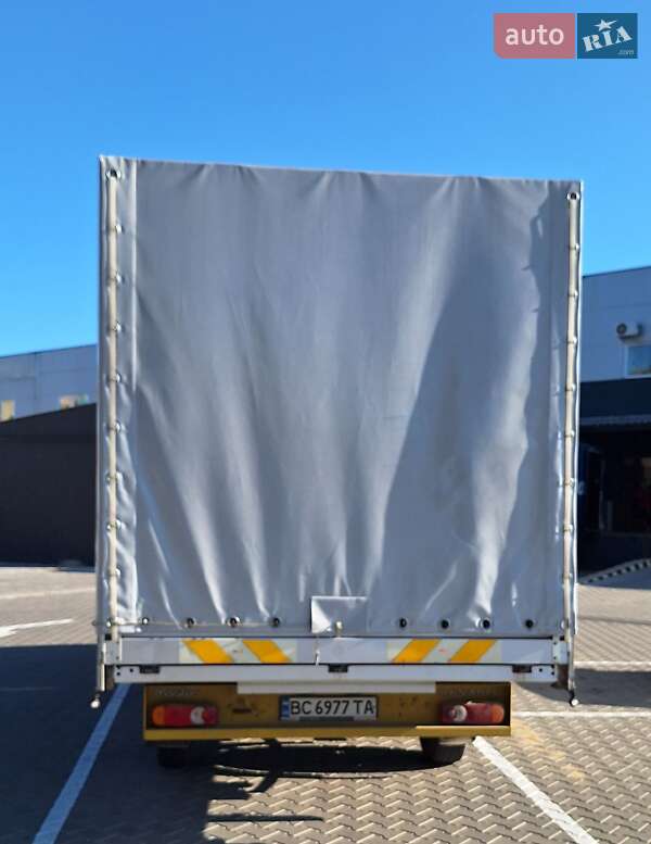 Тентований Renault Master 2012 в Львові