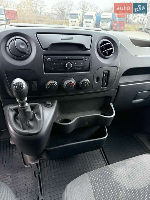 Грузовой фургон Renault Master 2015 в Черкассах фото 11 Грузовой фургон Renault Master 2015 в Черкассах
