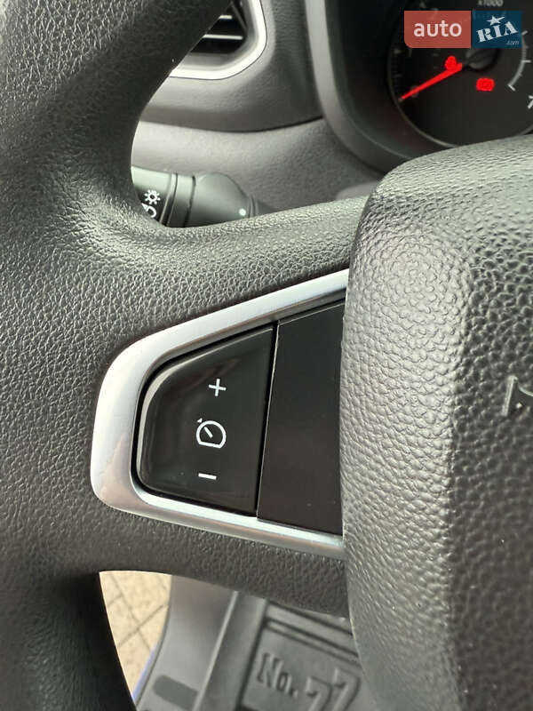 Вантажний фургон Renault Master 2023 в Києві