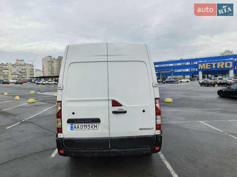 Вантажний фургон Renault Master 2016 в Києві