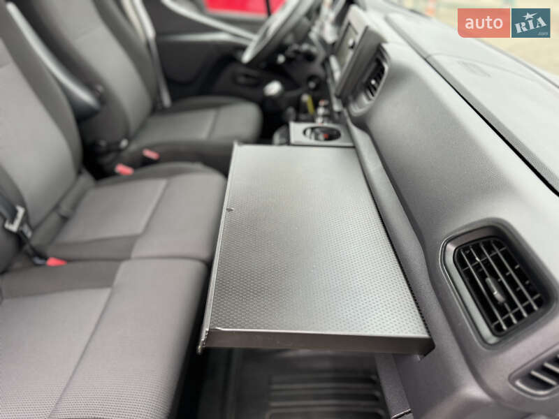 Грузовой фургон Renault Master 2021 в Киеве