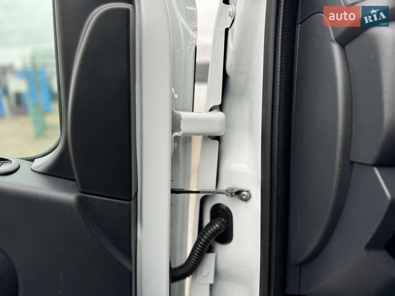 Грузовой фургон Renault Master 2021 в Киеве