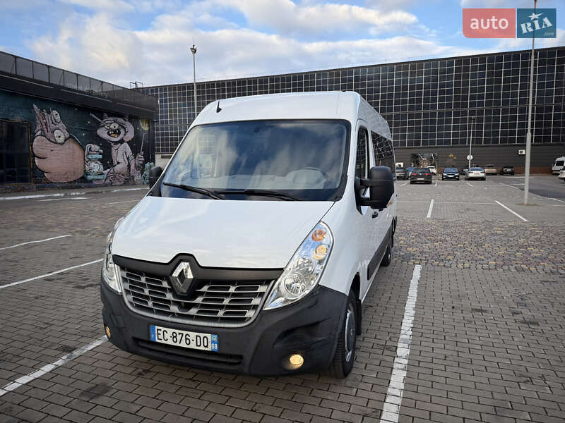 Минивэн Renault Master 2016 в Луцке
