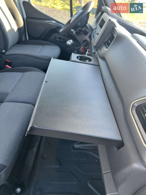 Тентованый Renault Master 2022 в Ковеле