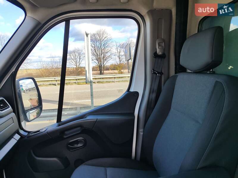Тентований Renault Master 2021 в Києві фото 9 Тентований Renault Master 2021 в Києві