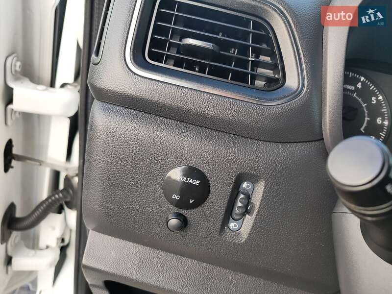 Тентований Renault Master 2021 в Києві фото 24 Тентований Renault Master 2021 в Києві