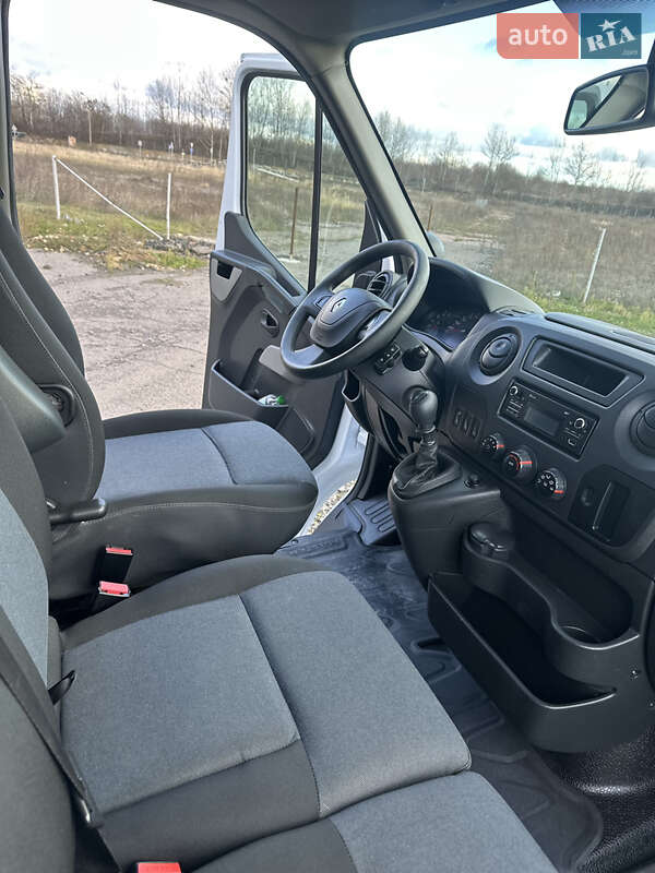 Грузовой фургон Renault Master 2018 в Луцке