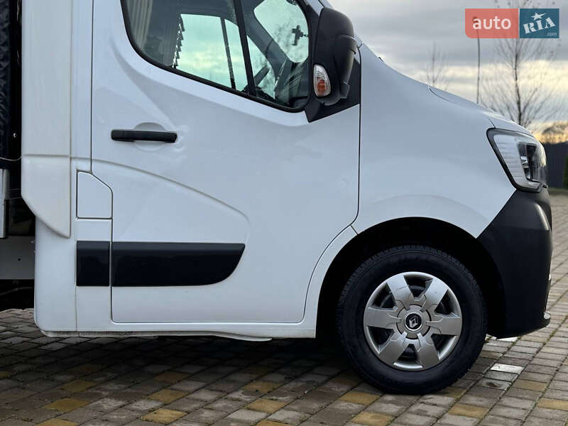 Тентованый Renault Master 2020 в Иршаве