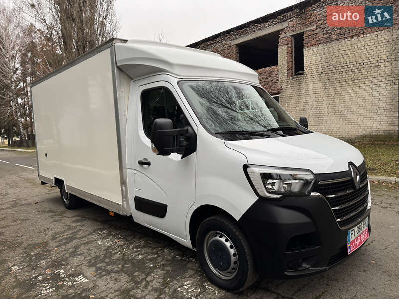 Грузовой фургон Renault Master 2021 в Корце