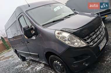 Грузовой фургон Renault Master 2012 в Сарнах