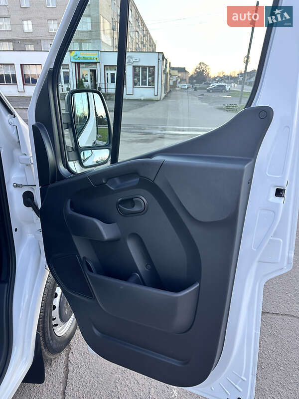 Вантажний фургон Renault Master 2020 в Дубні фото 59 Вантажний фургон Renault Master 2020 в Дубні