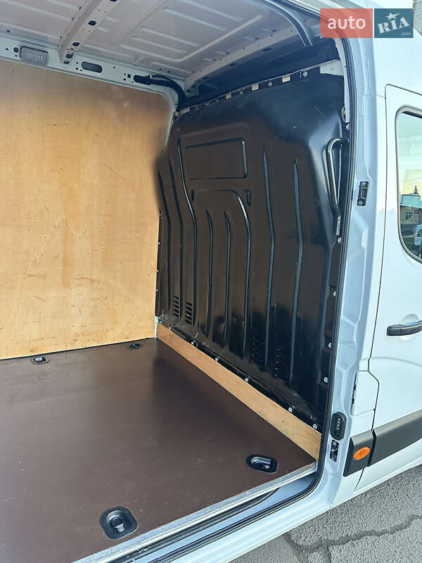 Вантажний фургон Renault Master 2020 в Дубні фото 69 Вантажний фургон Renault Master 2020 в Дубні