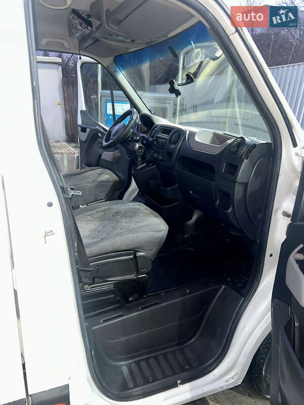 Микроавтобус грузовой (до 3,5т) Renault Master 2013 в Ивано-Франковске