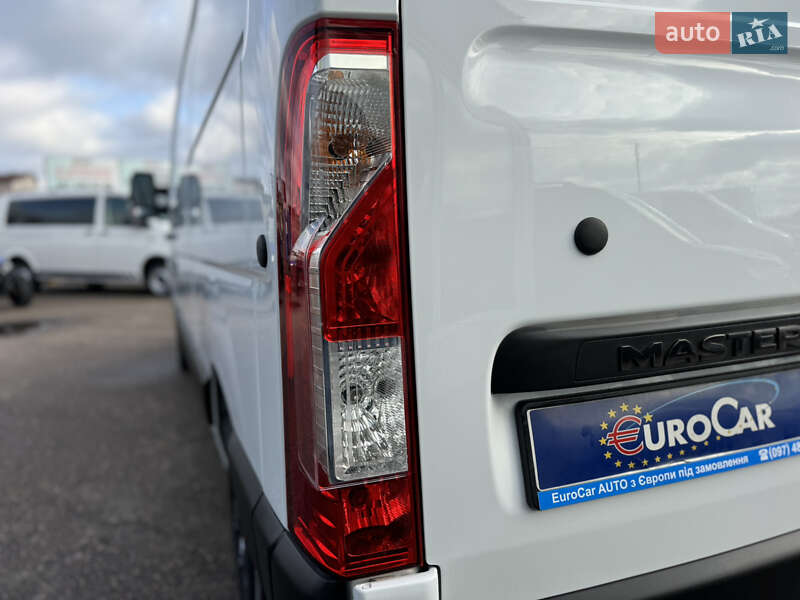 Вантажний фургон Renault Master 2020 в Києві