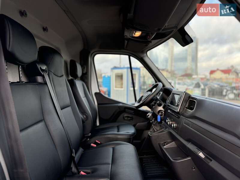 Вантажний фургон Renault Master 2020 в Києві