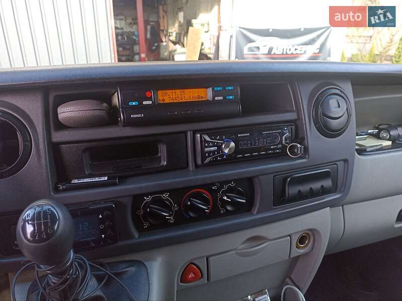 Вантажний фургон Renault Master 2007 в Львові фото 9 Вантажний фургон Renault Master 2007 в Львові